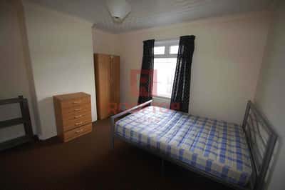 Photo of the property on Estcourt Terrace, Headingley, Leeds