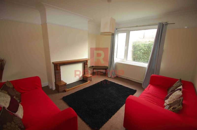 Photo of the property on Estcourt Terrace, Headingley, Leeds