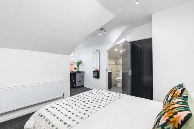 Photo of the property on Queens Road, Hyde Park, Leeds
