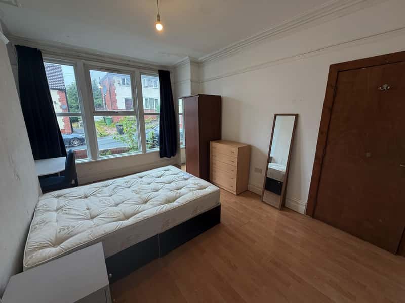 Photo of the property on Richmond Avenue, Hyde Park, Leeds