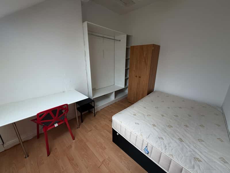 Photo of the property on Richmond Avenue, Hyde Park, Leeds