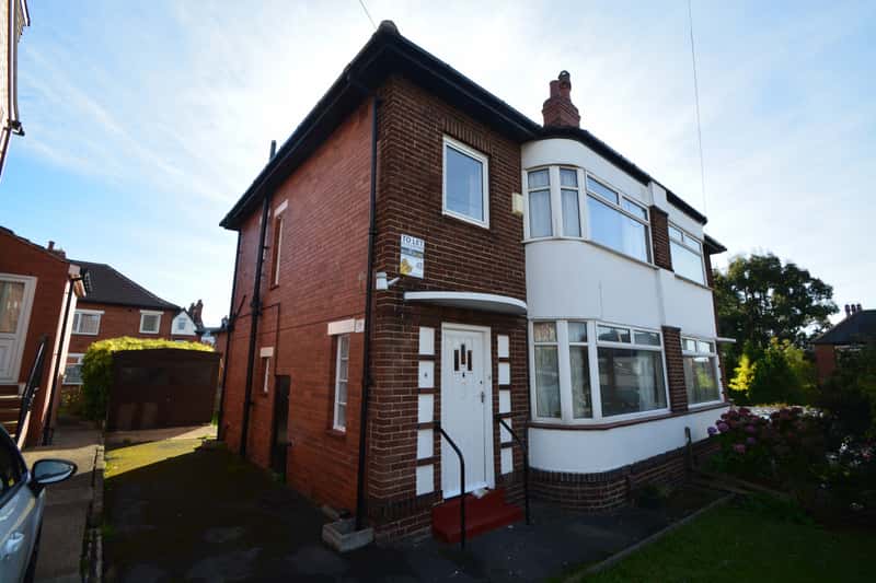 Photo of the property on Ash Gardens, Headingley, Leeds