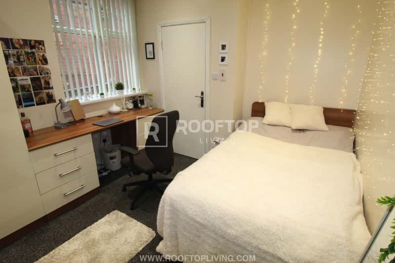 Photo of the property on St. Michaels Villas, Headingley, Leeds