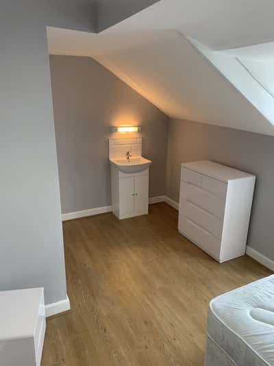 Photo of the property on Delph Mount, Woodhouse, Leeds