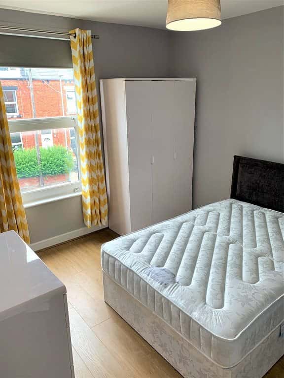 Photo of the property on Delph Mount, Woodhouse, Leeds