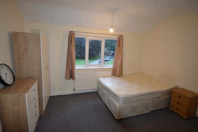 Photo of 8 Springbank Crescent