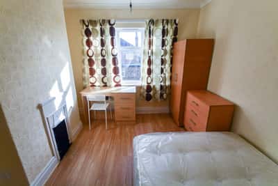 Photo of the property on Ash Road, Headingley, Leeds