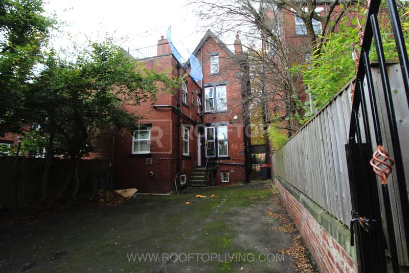 Photo of the property on Kirkstall Lane, Headingley, Leeds