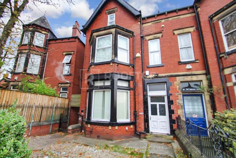 Photo of the property on Kirkstall Lane, Headingley, Leeds