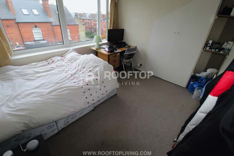 Photo of the property on Delph Mount, Woodhouse, Leeds