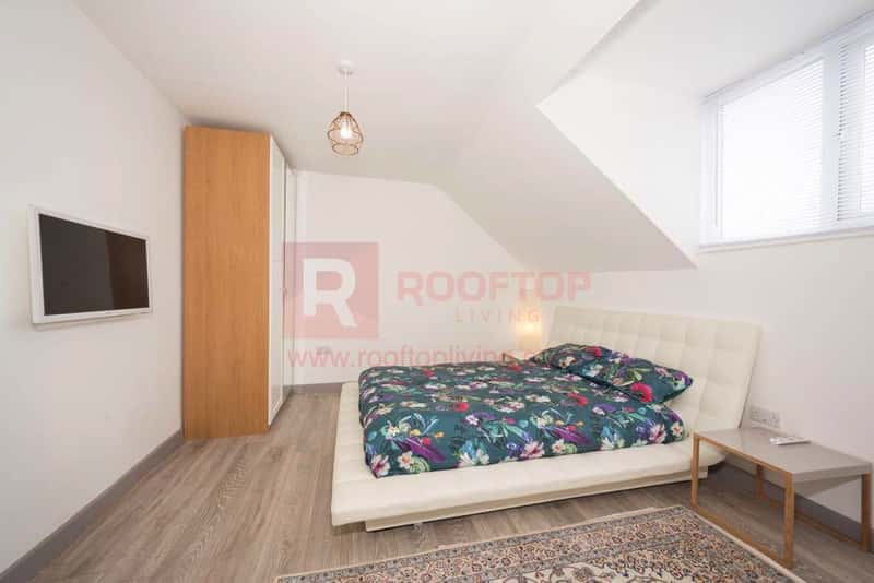 Photo of the property on Royal Park Avenue, Hyde Park, Leeds