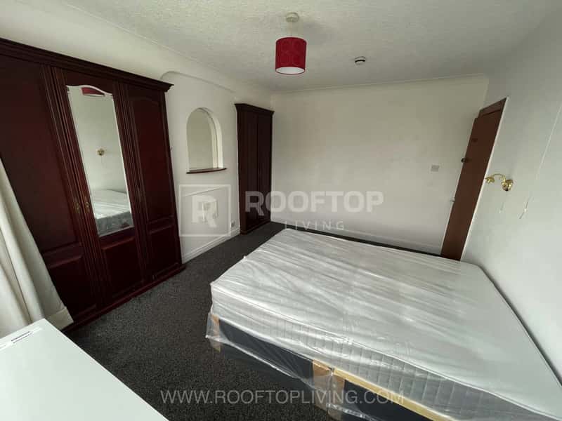 Photo of the property on St. Annes Road, Headingley, Leeds
