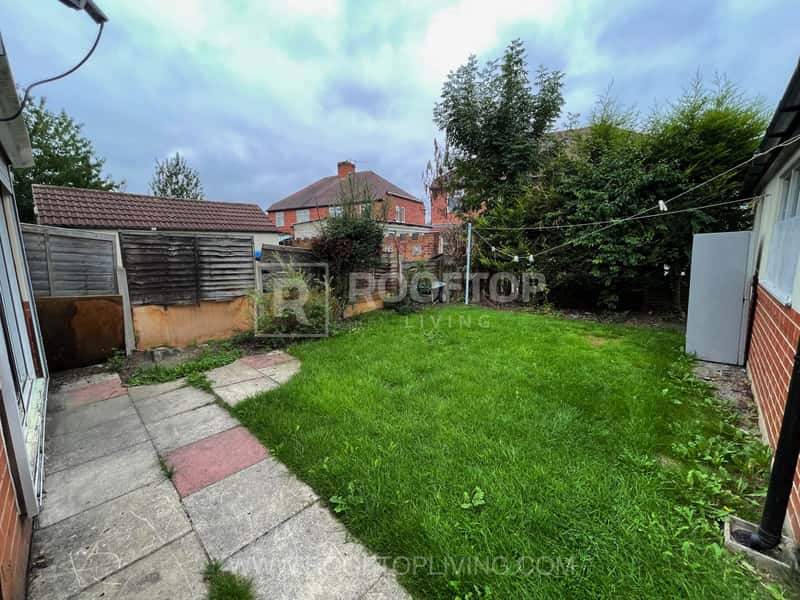 Photo of the property on St. Annes Road, Headingley, Leeds