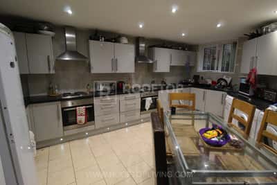 Photo of 9 Regent Park Terrace