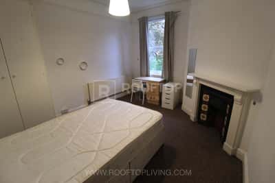 Photo of 9 Regent Park Terrace