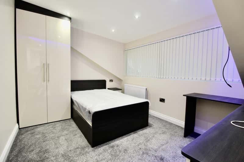 Photo of the property on Delph Lane, Woodhouse, Leeds