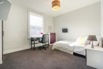 Photo of the property on Brudenell View, Hyde Park, Leeds