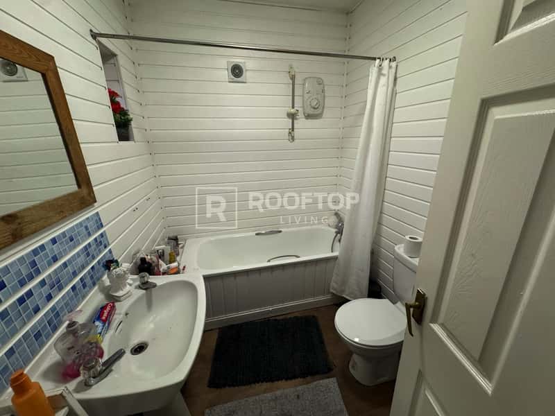 Photo of the property on Moorland Avenue, Hyde Park, Leeds