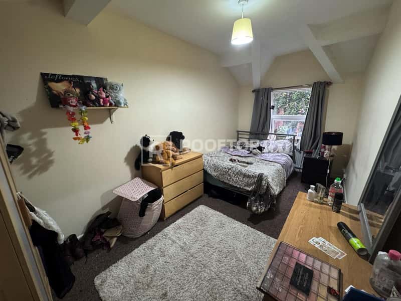 Photo of the property on Moorland Avenue, Hyde Park, Leeds