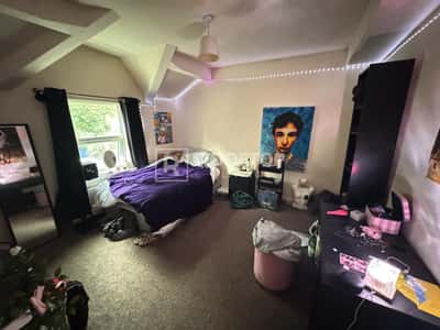 Photo of the property on Moorland Avenue, Hyde Park, Leeds
