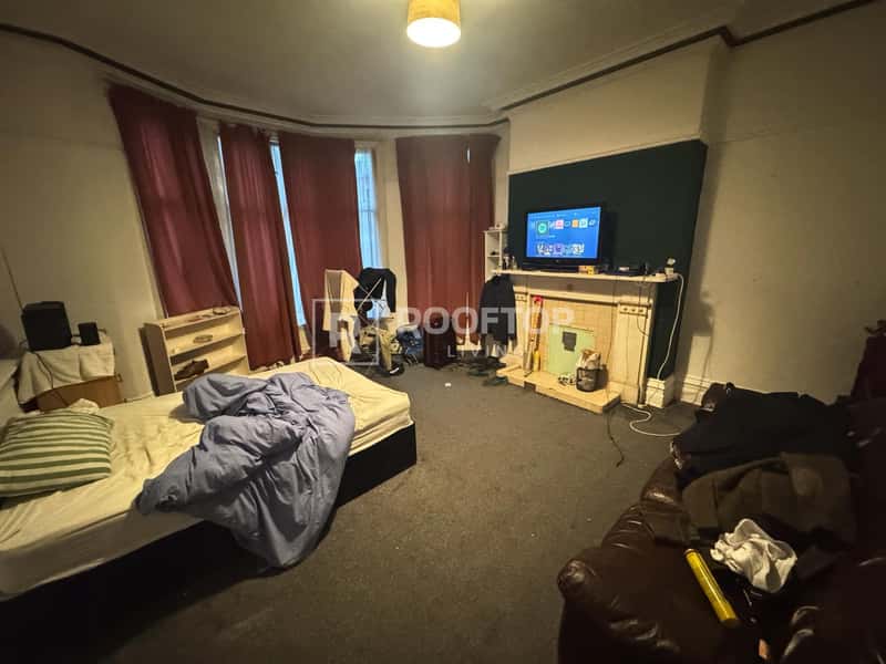 Photo of the property on Regent Park Avenue, Woodhouse, Leeds