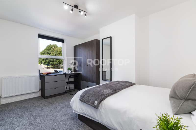 Photo of the property on Glossop Grove, Woodhouse, Leeds