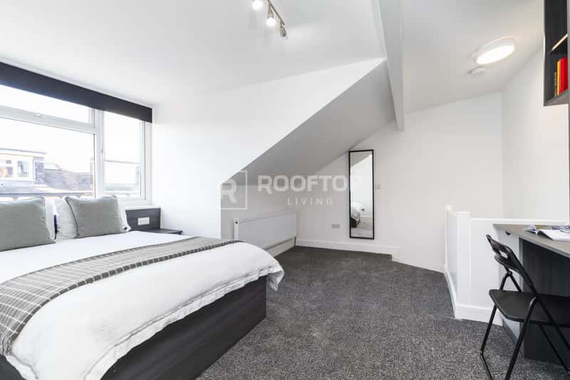 Photo of the property on Whingate Grove, Armley, Leeds