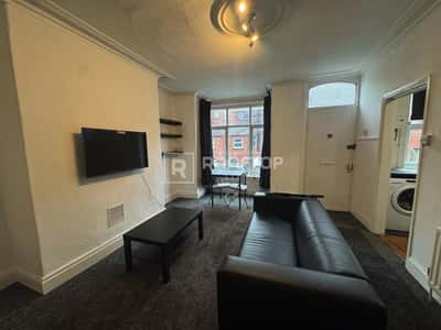 Photo of the property on Royal Park Terrace, Hyde Park, Leeds