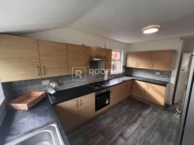 Photo of 4 Dennistead Crescent