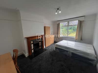 Photo of 4 Dennistead Crescent