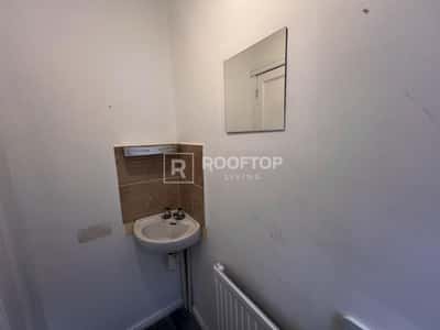 Photo of 4 Dennistead Crescent