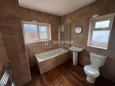 Photo of 4 Dennistead Crescent