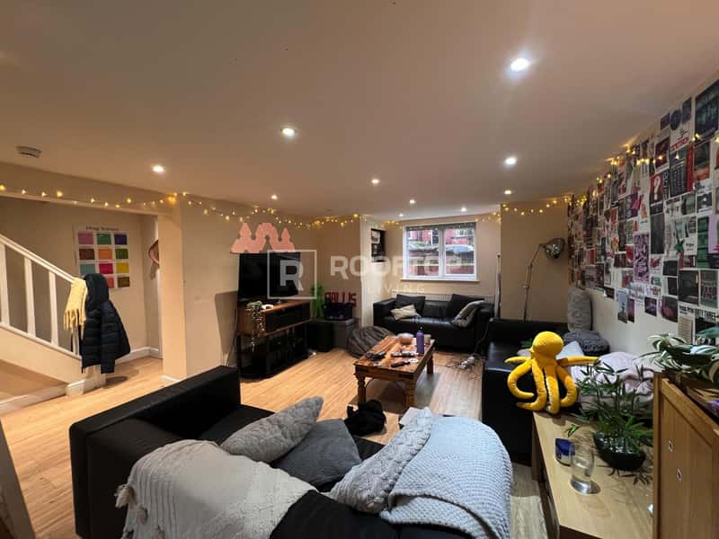Photo of the property on Brudenell Avenue, Hyde Park, Leeds