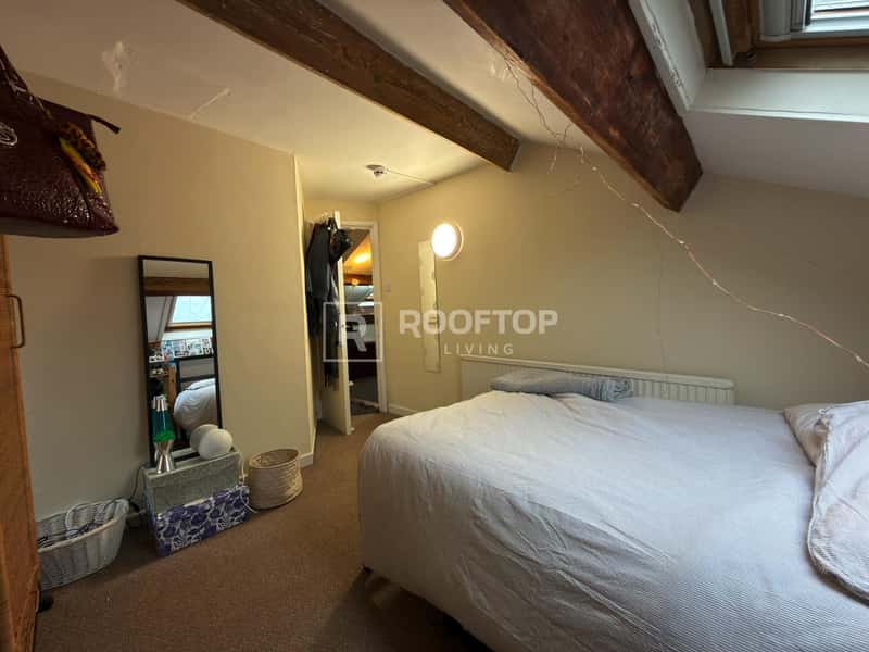 Photo of the property on Hyde Park Terrace, Hyde Park, Leeds