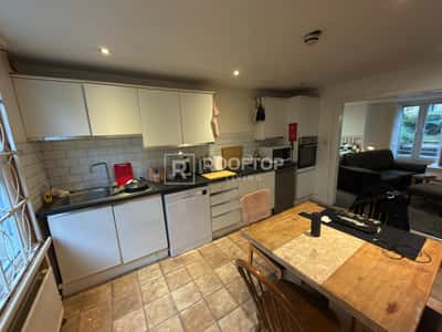 Photo of 14B Hyde Park Terrace