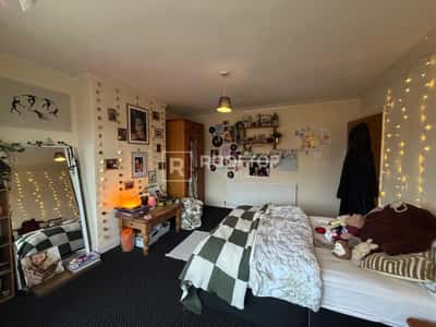 Photo of 72 St. Annes Road
