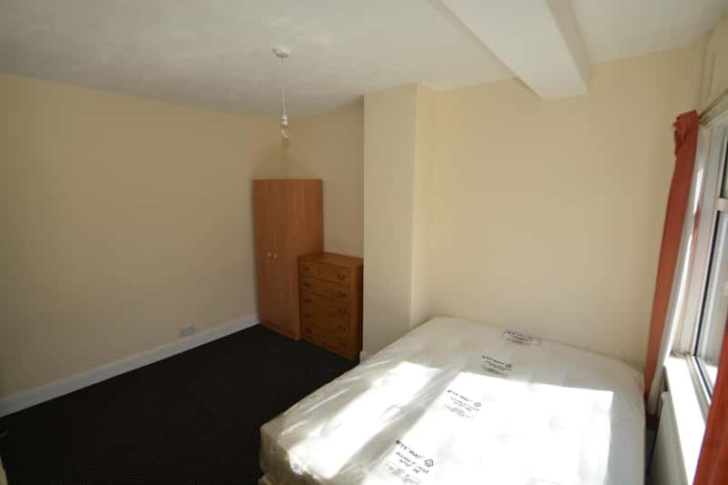 Photo of the property on Ash Gardens, Headingley, Leeds