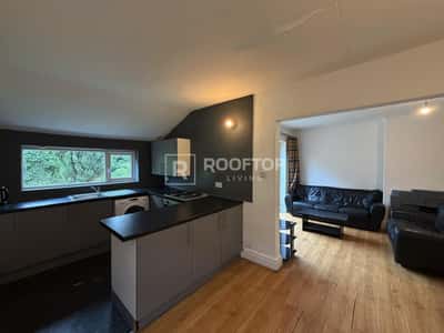 Photo of 2 Dennistead Crescent