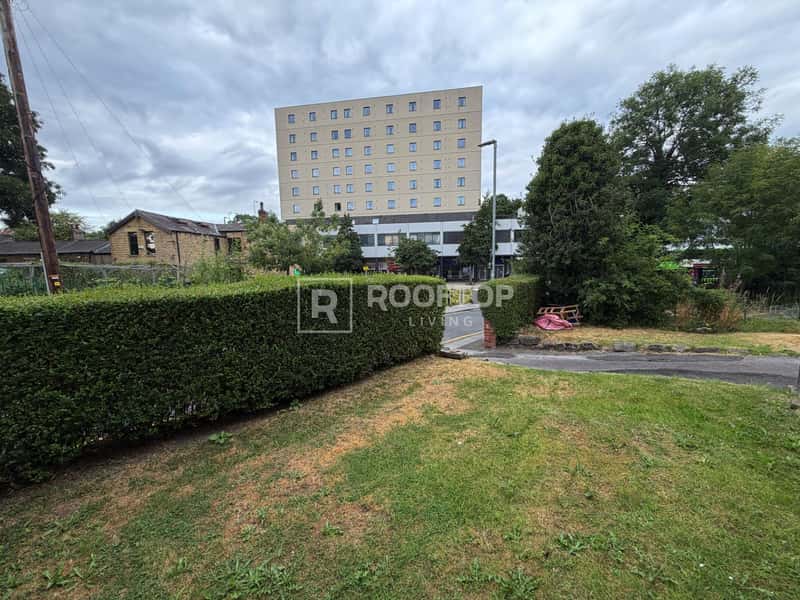 Photo of the property on Dennistead Crescent, Headingley, Leeds