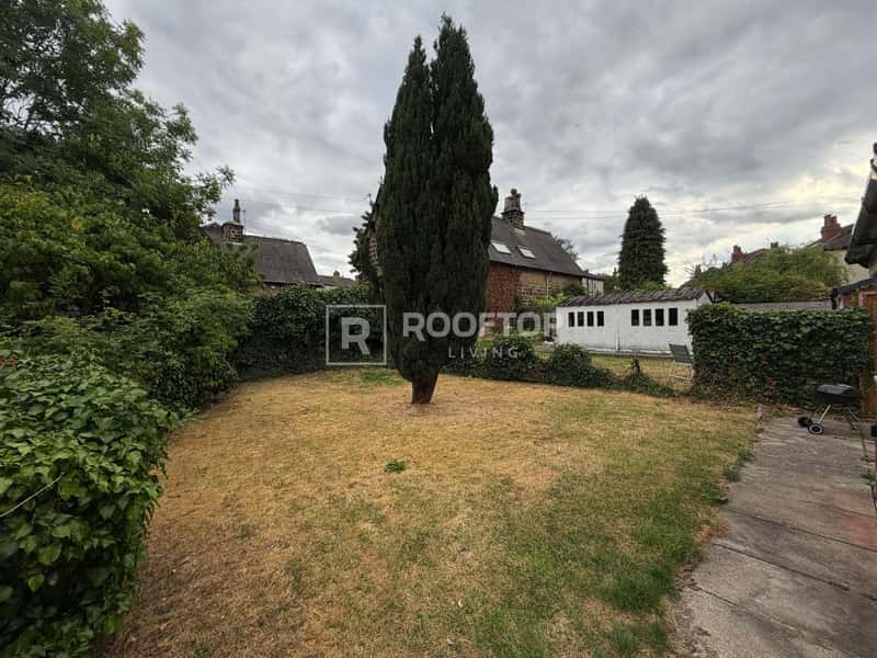 Photo of the property on Dennistead Crescent, Headingley, Leeds