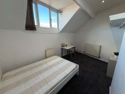 Photo of the property on Thornville Mount, Hyde Park, Leeds