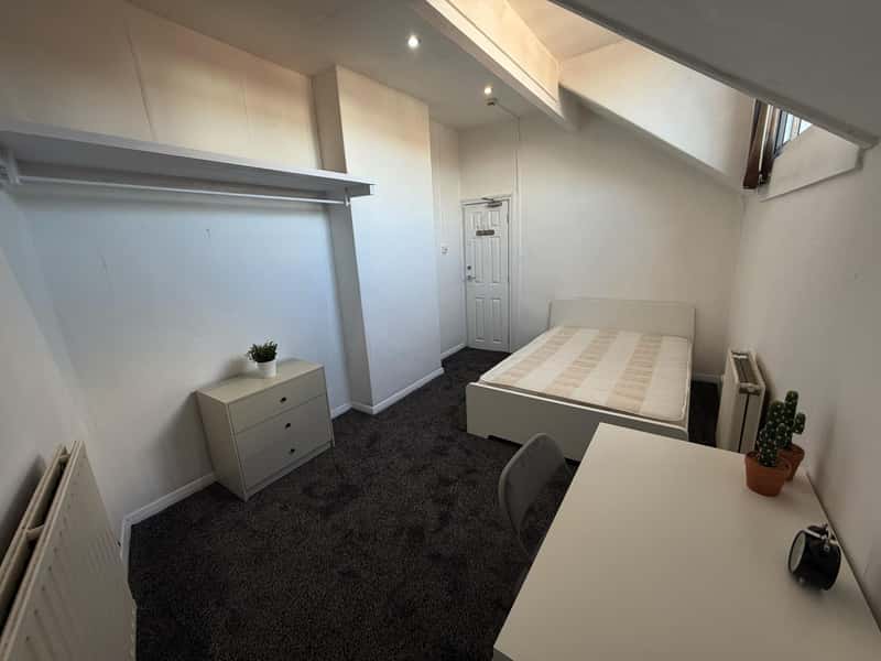 Photo of the property on Thornville Mount, Hyde Park, Leeds