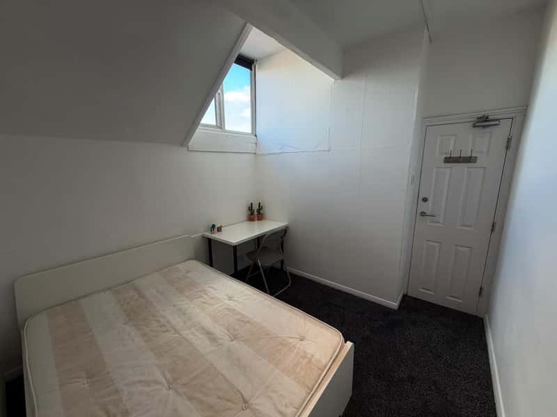 Photo of the property on Thornville Mount, Hyde Park, Leeds